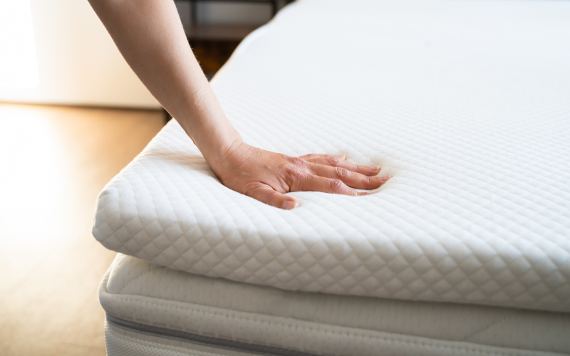 Memory Foam vs. Innerspring: Which Mattress Type is Right for You?
